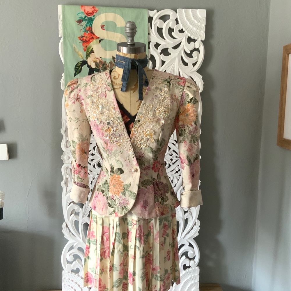 Vintage Nah Nah collection | floral blazer sz 8